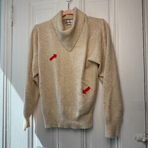 VTG Sweater Womens Med/Large Beige Knit Rabbit Lambswool Turtleneck *Flaws